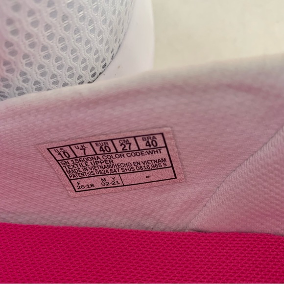 Skechers Womens white Go Walk Joy terrific slip on Fitness Walking Sneakers - Picture 8 of 9